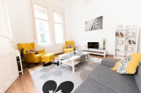 Danube Dwelling Aulich utca 3